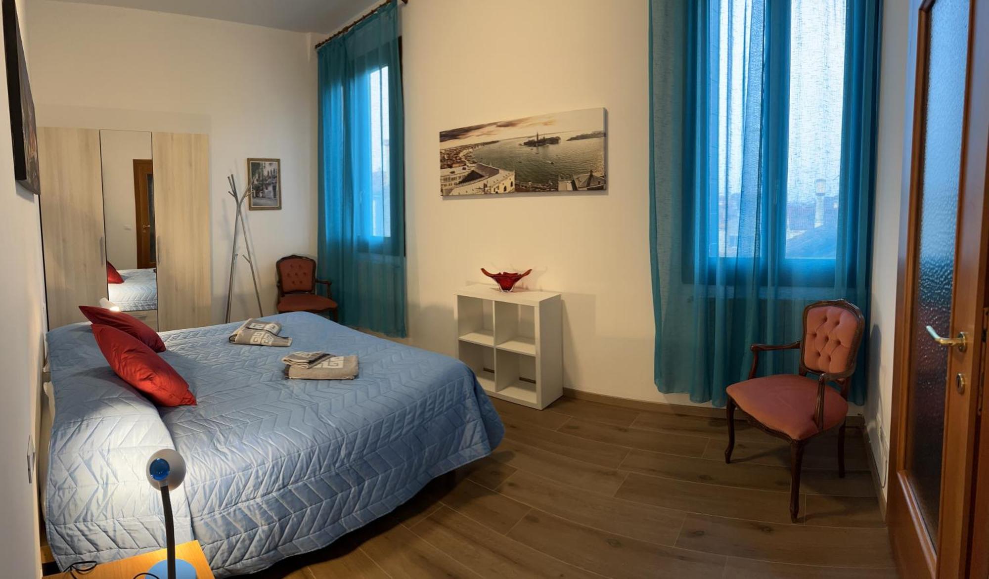 TINTORETTO 1 CON TERRAZZA SOPRA IL TETTO, 3 bagni, 3 grandi camere da letto, SUPER NUOVO Venesia Bagian luar foto