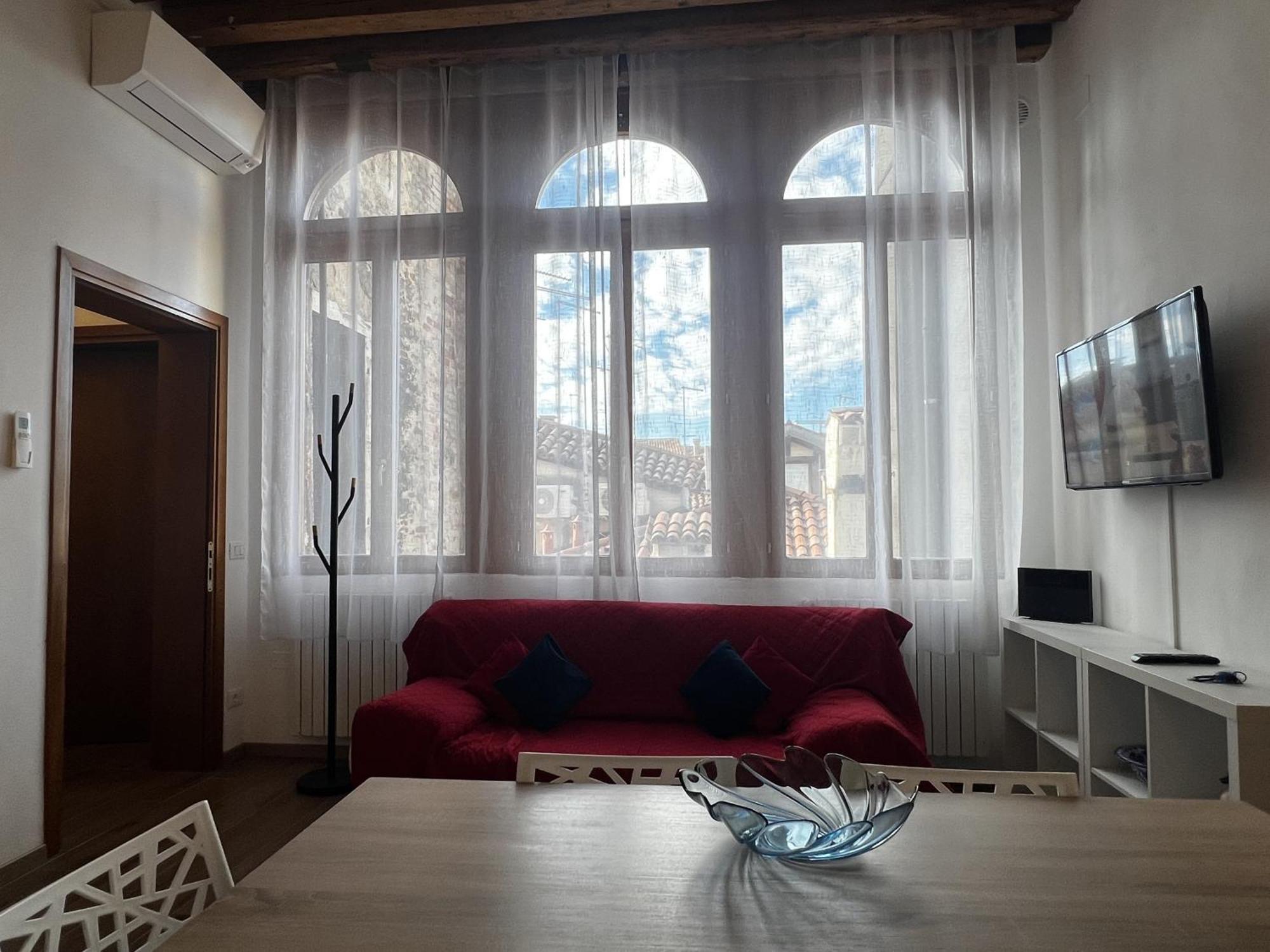 TINTORETTO 1 CON TERRAZZA SOPRA IL TETTO, 3 bagni, 3 grandi camere da letto, SUPER NUOVO Venesia Bagian luar foto