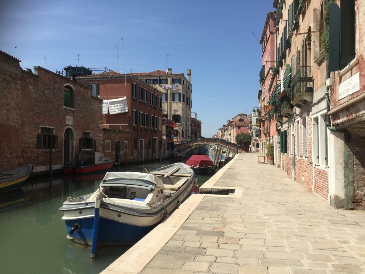 TINTORETTO 1 CON TERRAZZA SOPRA IL TETTO, 3 bagni, 3 grandi camere da letto, SUPER NUOVO Venesia Bagian luar foto
