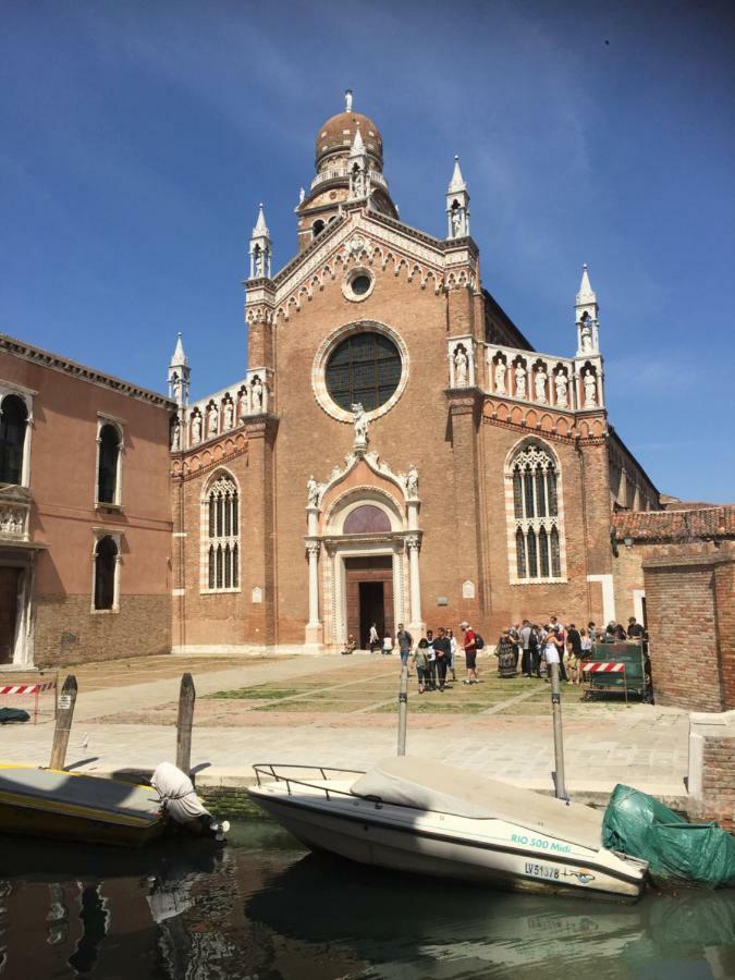 TINTORETTO 1 CON TERRAZZA SOPRA IL TETTO, 3 bagni, 3 grandi camere da letto, SUPER NUOVO Venesia Bagian luar foto