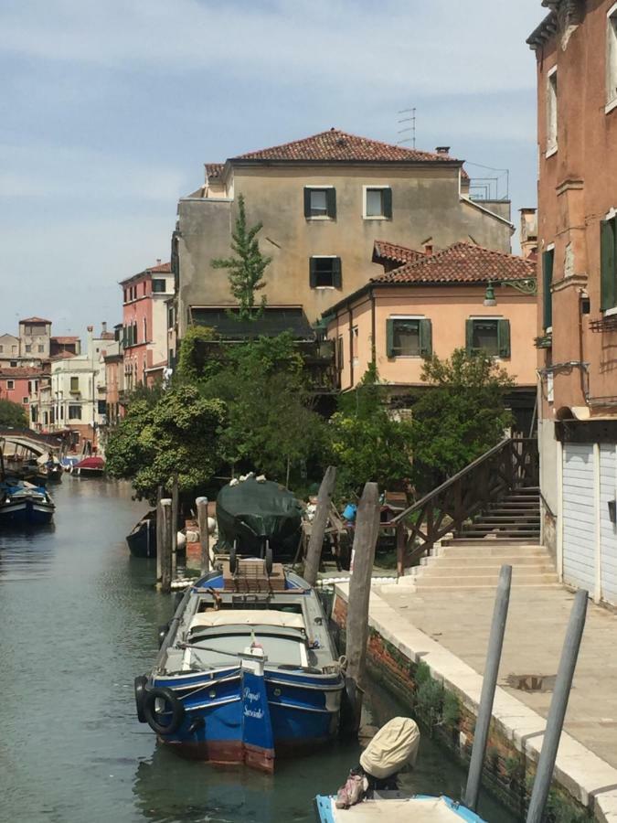 TINTORETTO 1 CON TERRAZZA SOPRA IL TETTO, 3 bagni, 3 grandi camere da letto, SUPER NUOVO Venesia Bagian luar foto