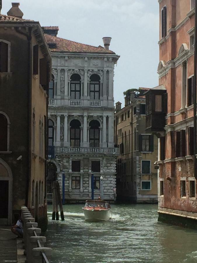TINTORETTO 1 CON TERRAZZA SOPRA IL TETTO, 3 bagni, 3 grandi camere da letto, SUPER NUOVO Venesia Bagian luar foto