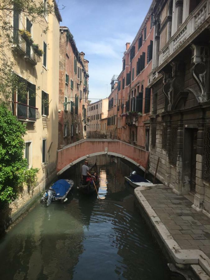 TINTORETTO 1 CON TERRAZZA SOPRA IL TETTO, 3 bagni, 3 grandi camere da letto, SUPER NUOVO Venesia Bagian luar foto