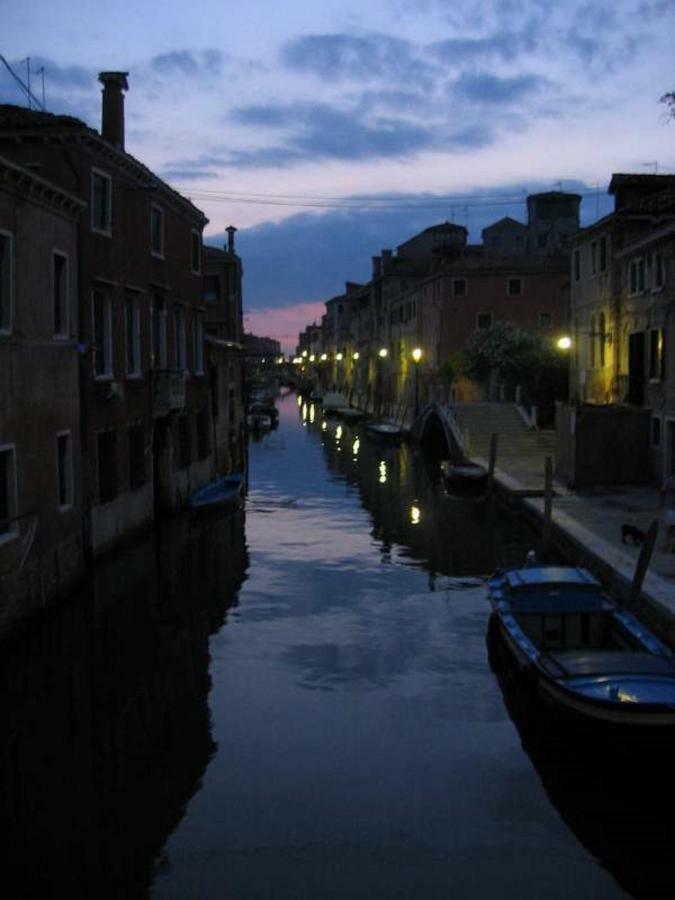 TINTORETTO 1 CON TERRAZZA SOPRA IL TETTO, 3 bagni, 3 grandi camere da letto, SUPER NUOVO Venesia Bagian luar foto